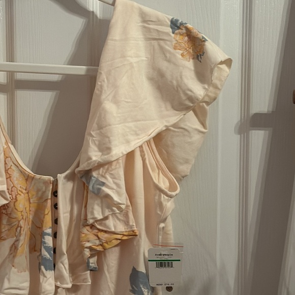 Free People Women’s Bodysuit w/Button Front & Ruffle Detail NWT, Large - Picture 13 of 16